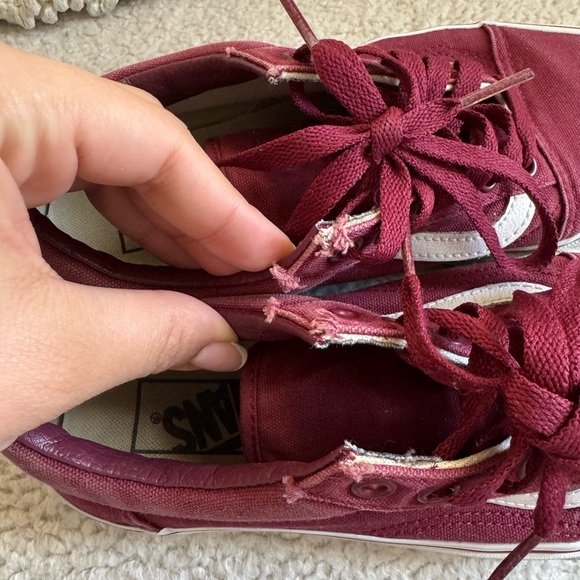 VANS Old Skool Burgundy | 7.5 | Slightly Worn - Picture 5 of 7